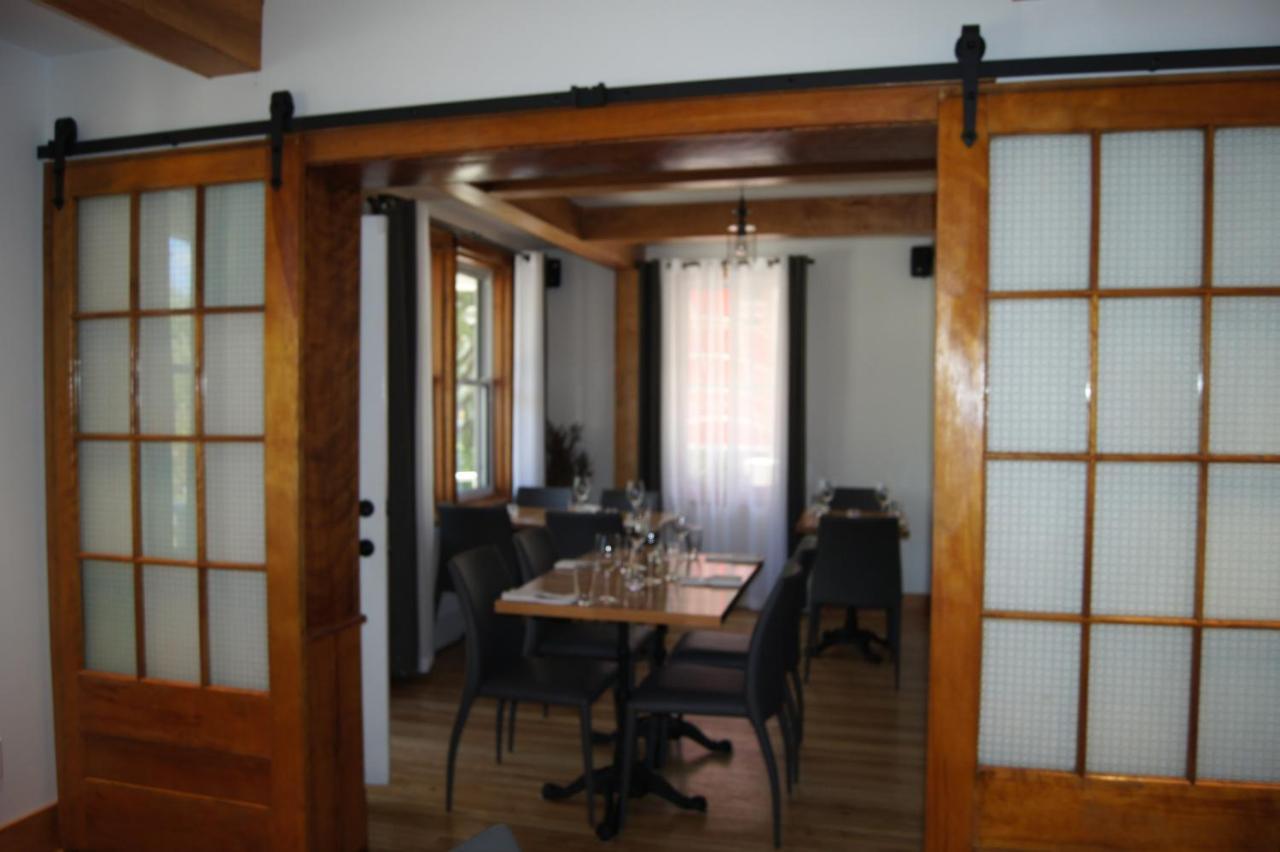 Restaurant Et Gite Les Passionnes Val-David Exterior foto